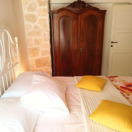 Apartment Cernesa Ražanac Екстериор снимка