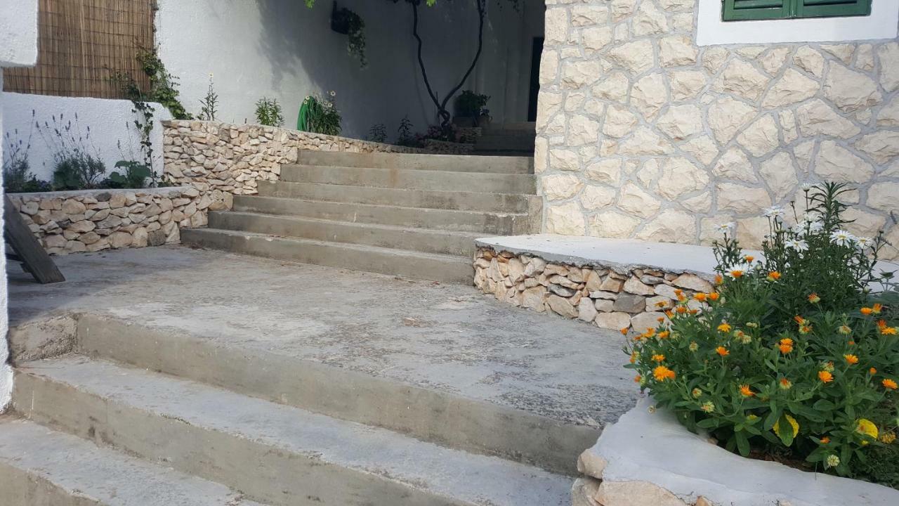 Apartment Cernesa Ražanac Екстериор снимка