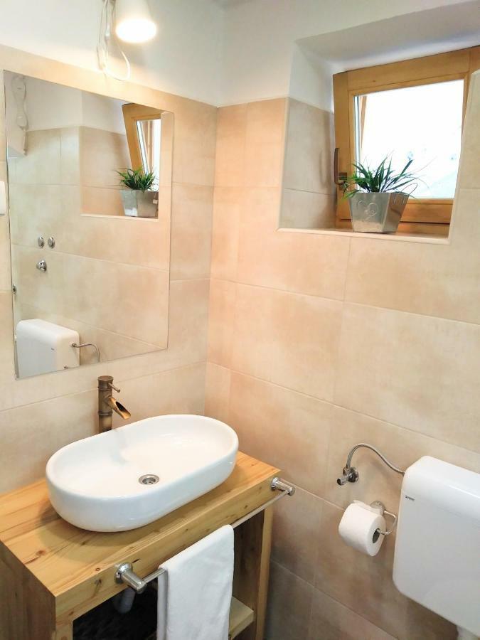 Apartment Cernesa Ražanac Екстериор снимка